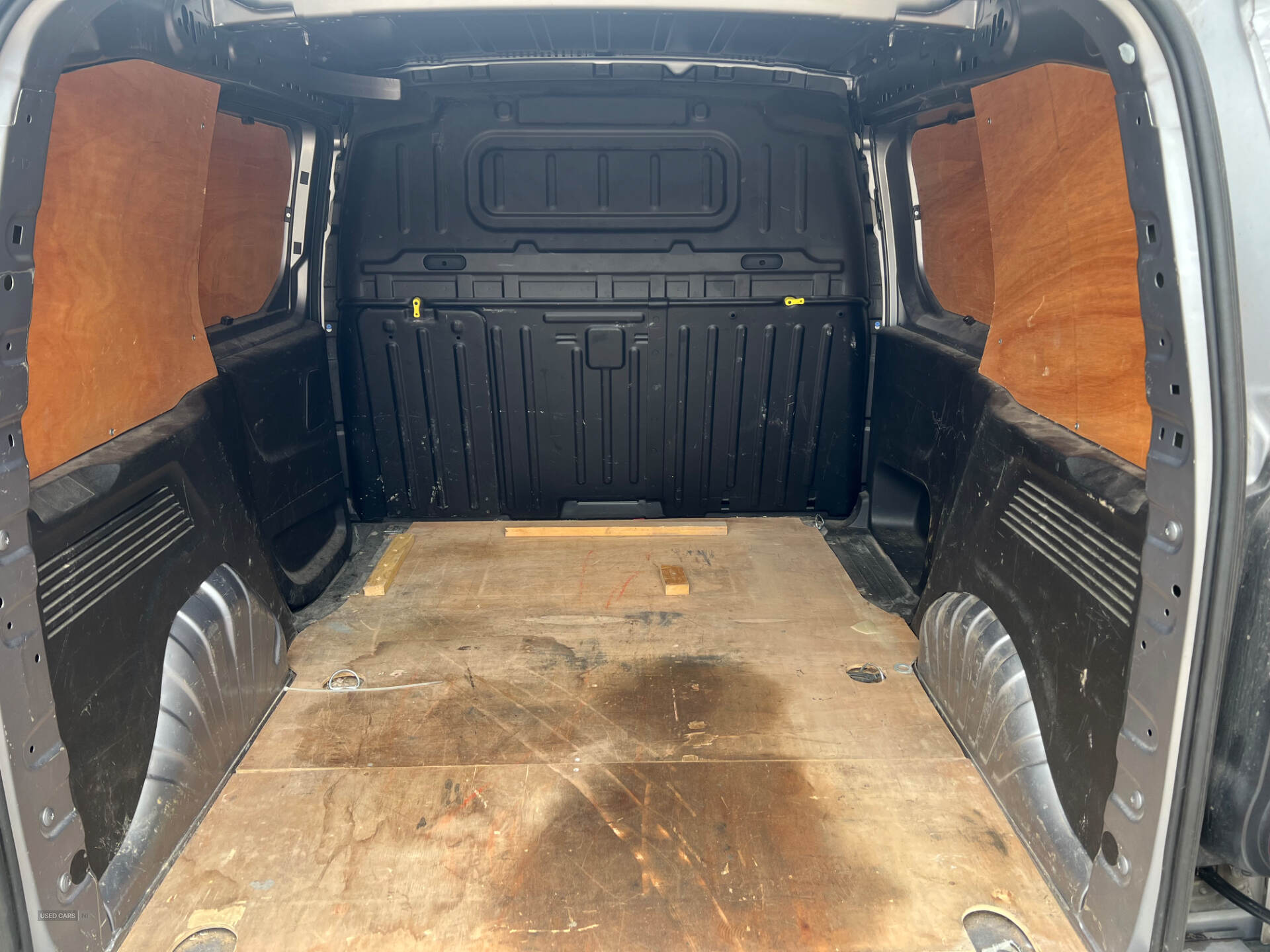 Jul 2020 Vauxhall Combo 2000 1.5 Turbo D 100ps H1 LE NAV Van
