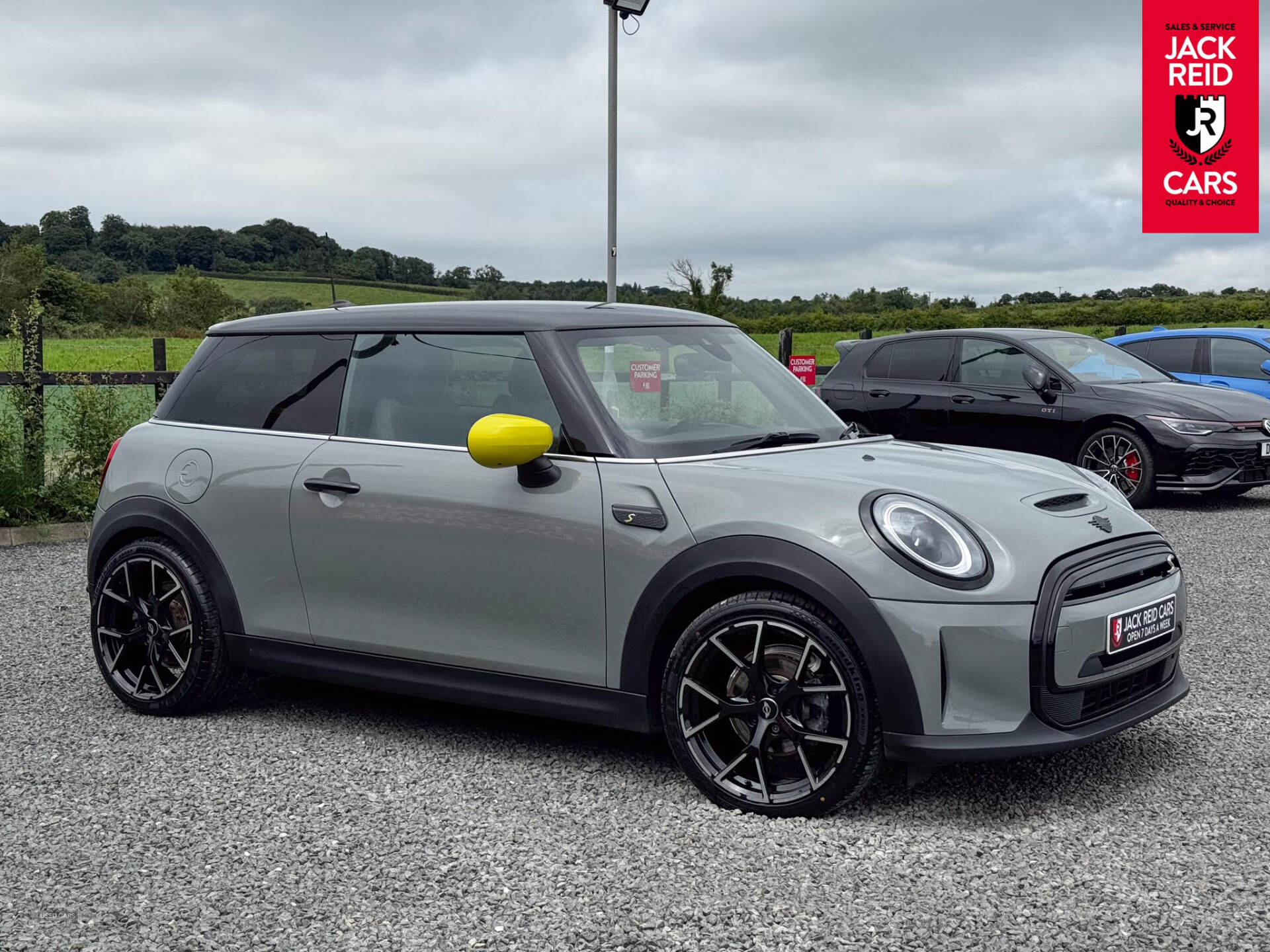 Jan 2022 MINI Hatch 135kW Cooper S Level 2 33kWh 3dr Auto