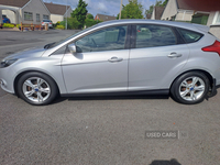 Ford Focus 1.6 125 Zetec 5dr in Armagh