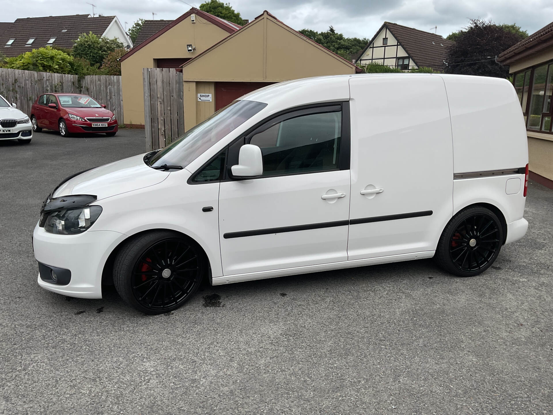 Apr 2015 Volkswagen Caddy 1.6 TDI BlueMotion Tech 102PS Highline Van DSG