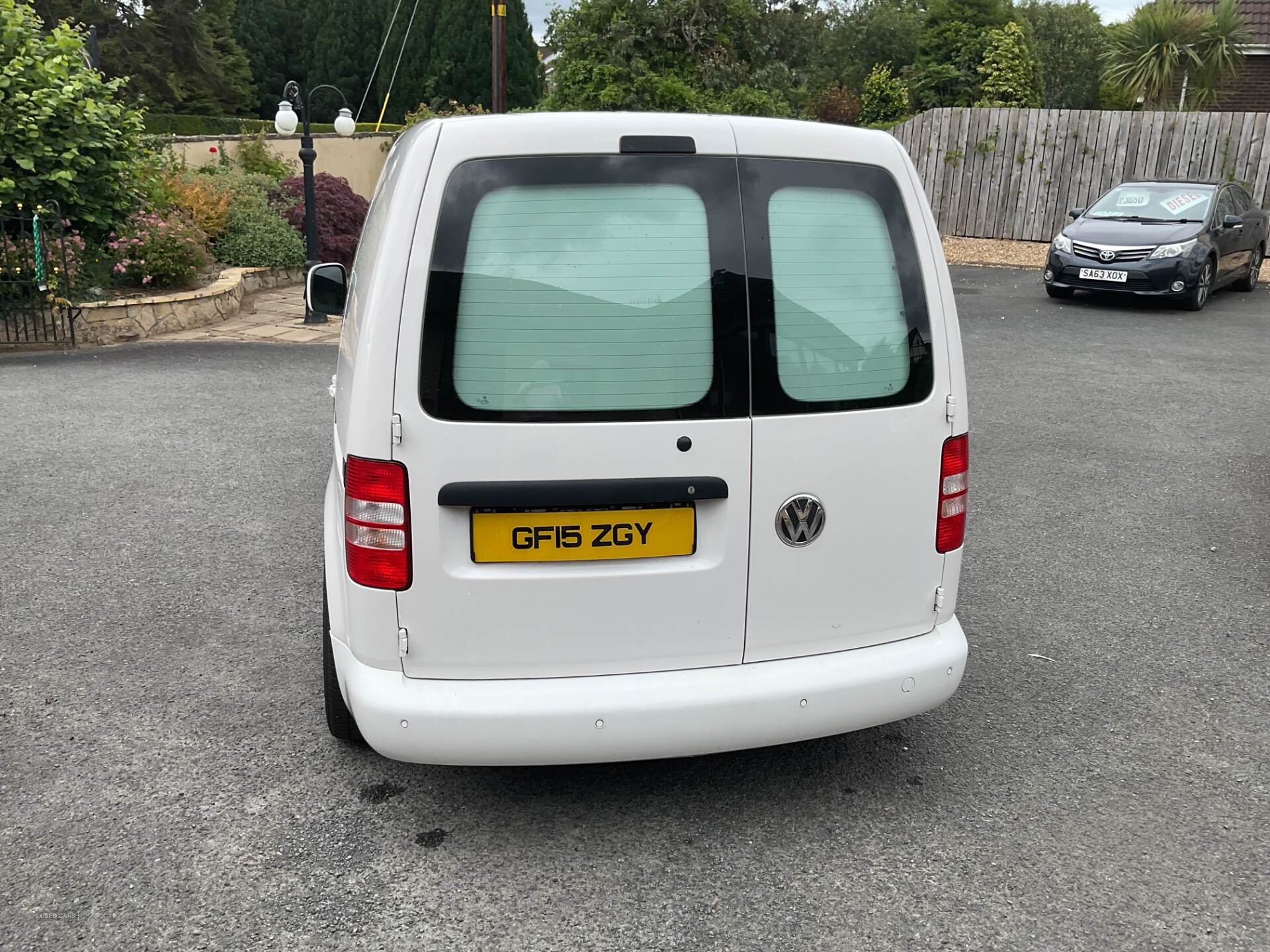 Apr 2015 Volkswagen Caddy 1.6 TDI BlueMotion Tech 102PS Highline Van DSG