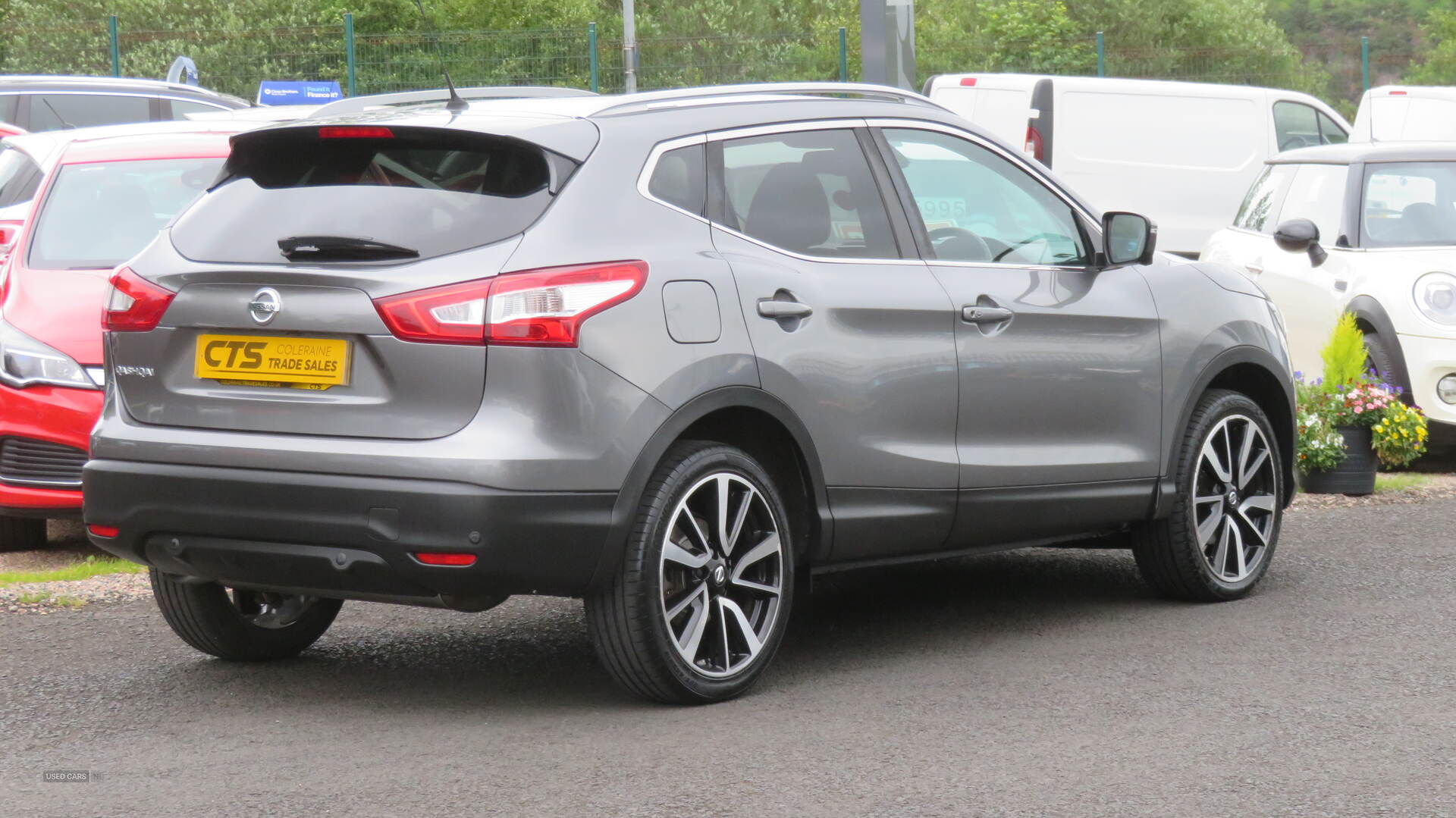 Nissan Qashqai DIESEL HATCHBACK in Derry / Londonderry