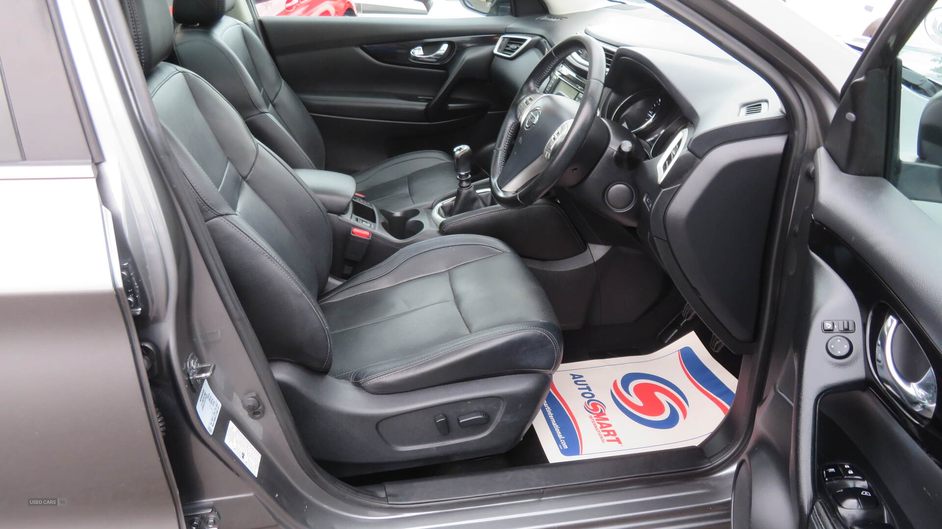 Nissan Qashqai DIESEL HATCHBACK in Derry / Londonderry