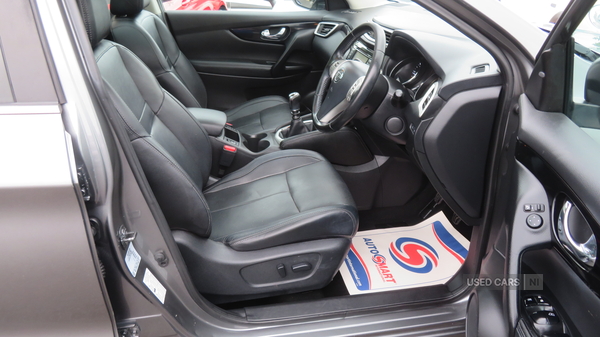 Nissan Qashqai DIESEL HATCHBACK in Derry / Londonderry
