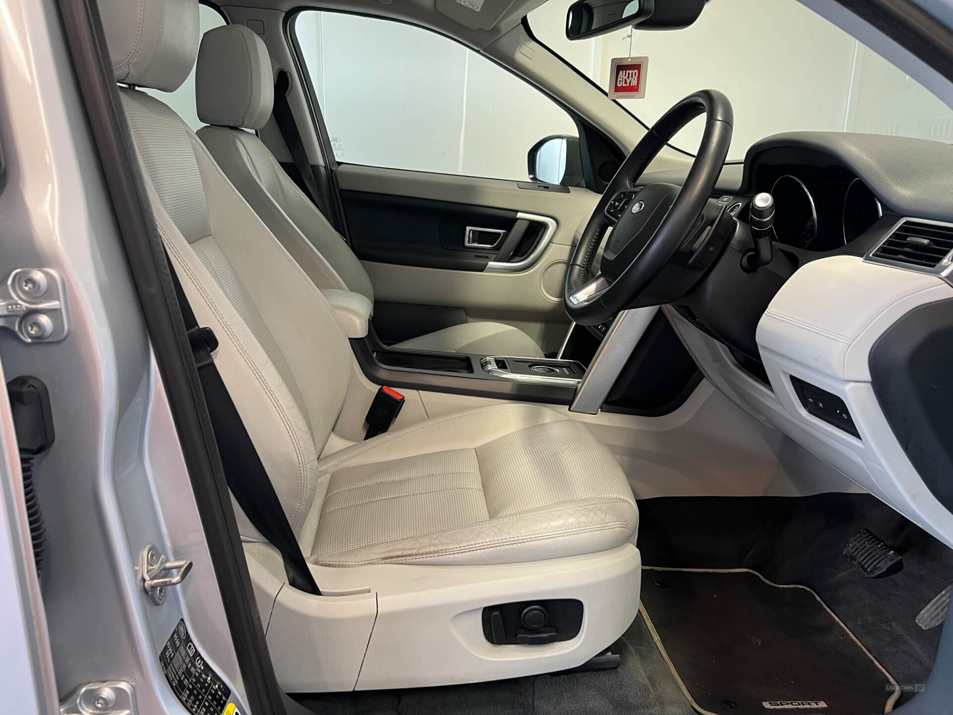 Land Rover Discovery Sport DIESEL SW in Antrim