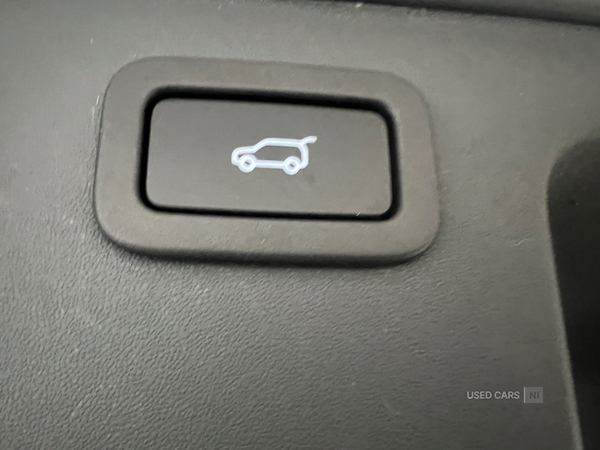 Land Rover Discovery Sport DIESEL SW in Antrim