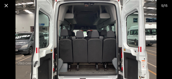 Ford Transit 460 L4 MINIBUS DIESEL RWD in Antrim