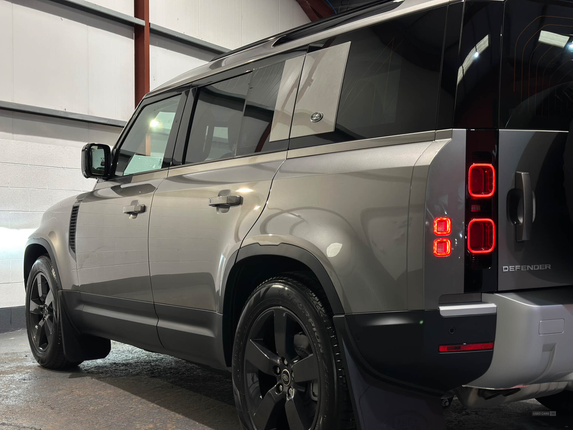 Jun 2024 Land Rover Defender 3.0 D250 HSE 110 5dr Auto