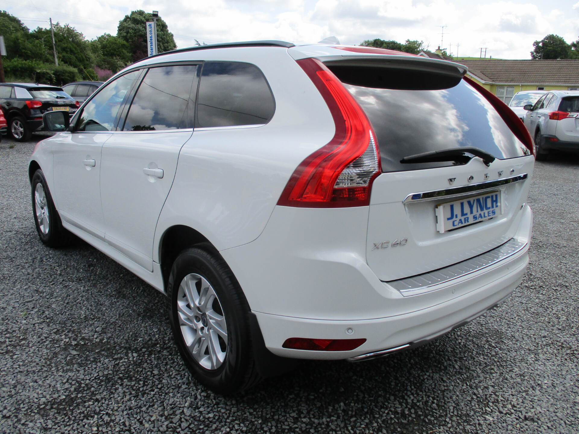 Volvo XC60 DIESEL ESTATE in Down
