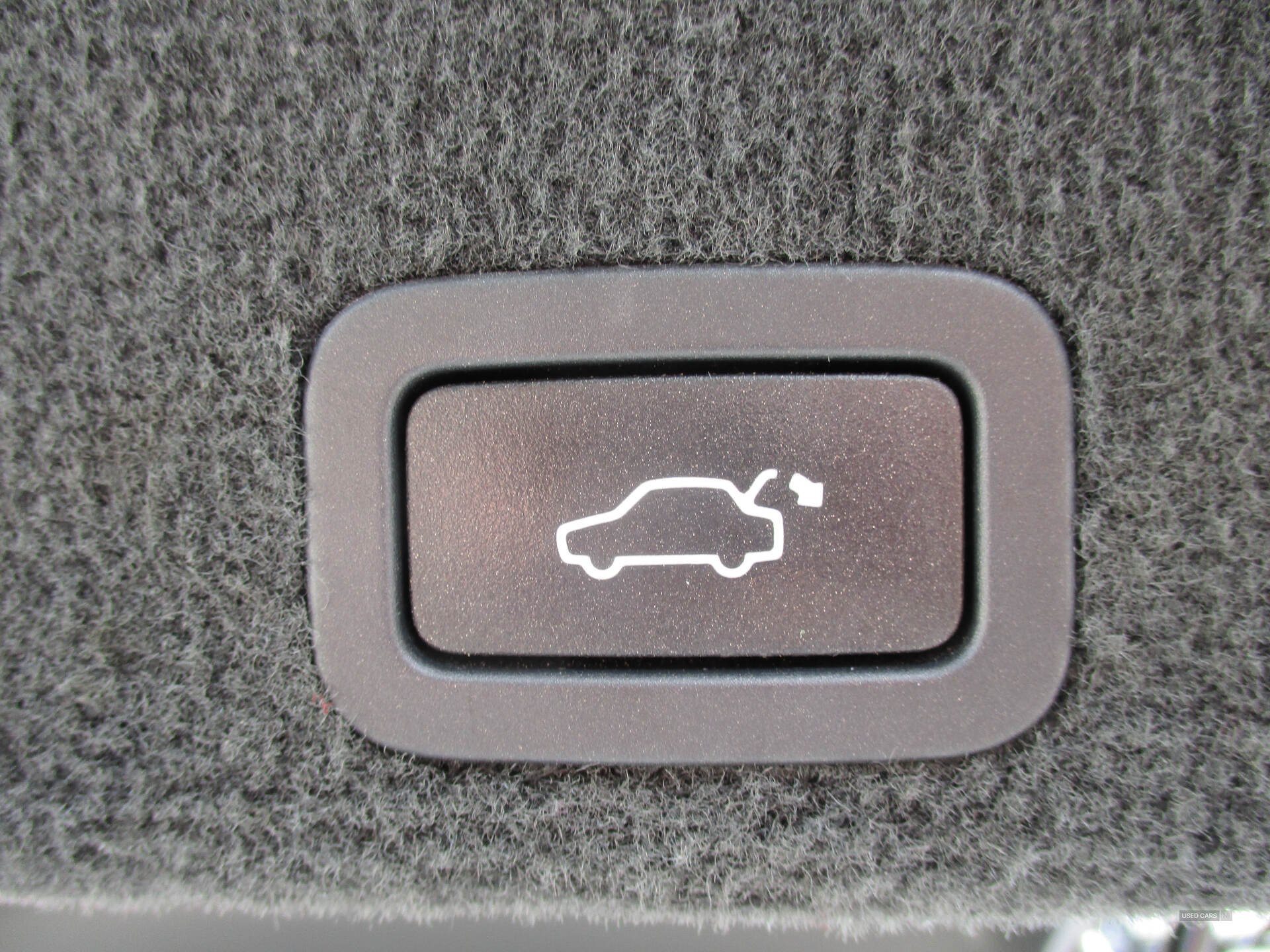 Volvo XC60 DIESEL ESTATE in Down