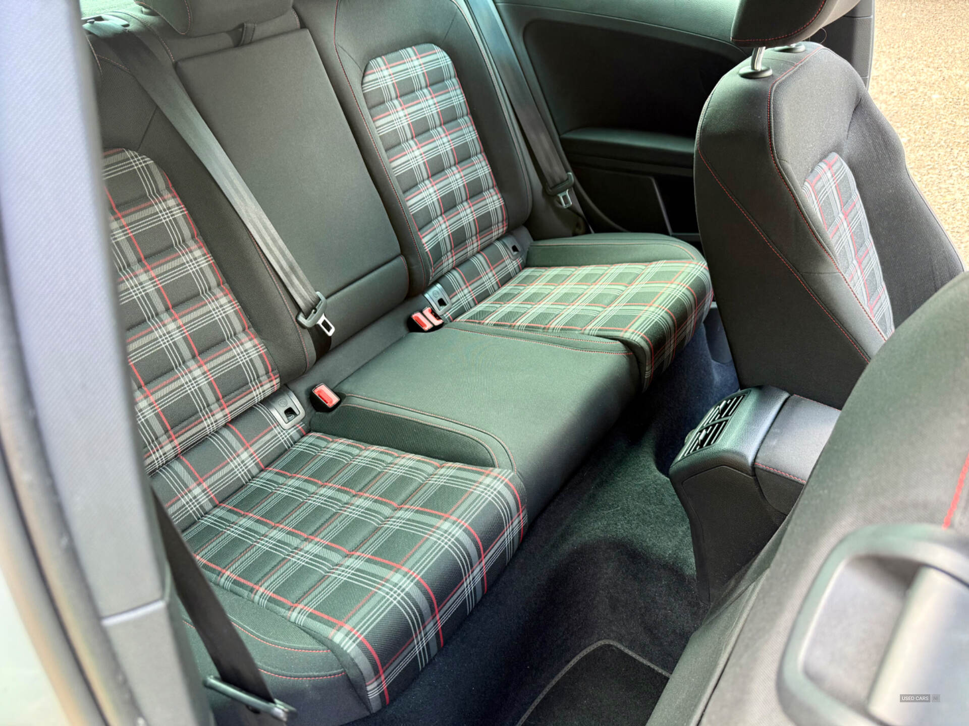 Volkswagen Golf HATCHBACK in Derry / Londonderry