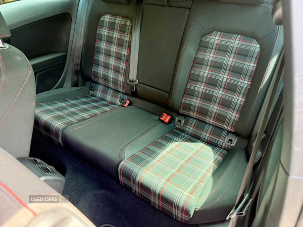 Volkswagen Golf HATCHBACK in Derry / Londonderry