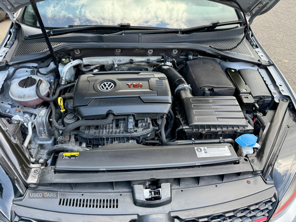 Volkswagen Golf HATCHBACK in Derry / Londonderry