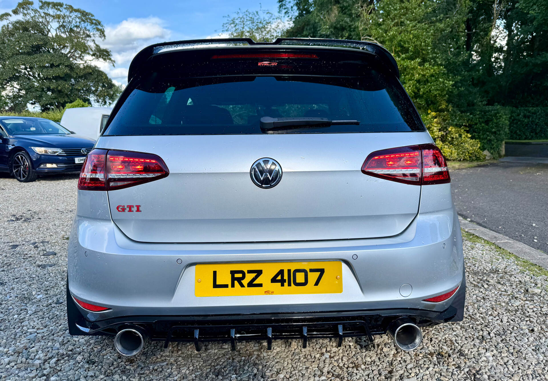 Oct 2016 Volkswagen Golf 2.0 TSI GTI 3dr [Performance Pack]