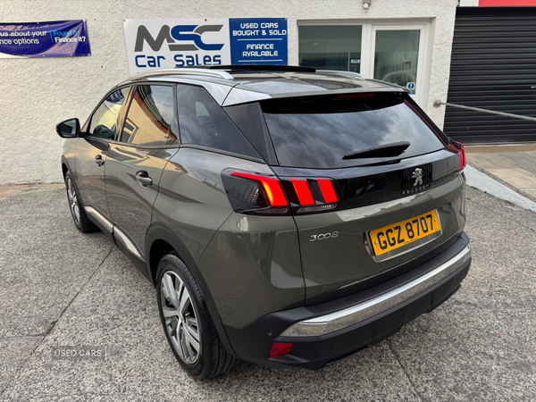 Peugeot 3008 ESTATE in Down