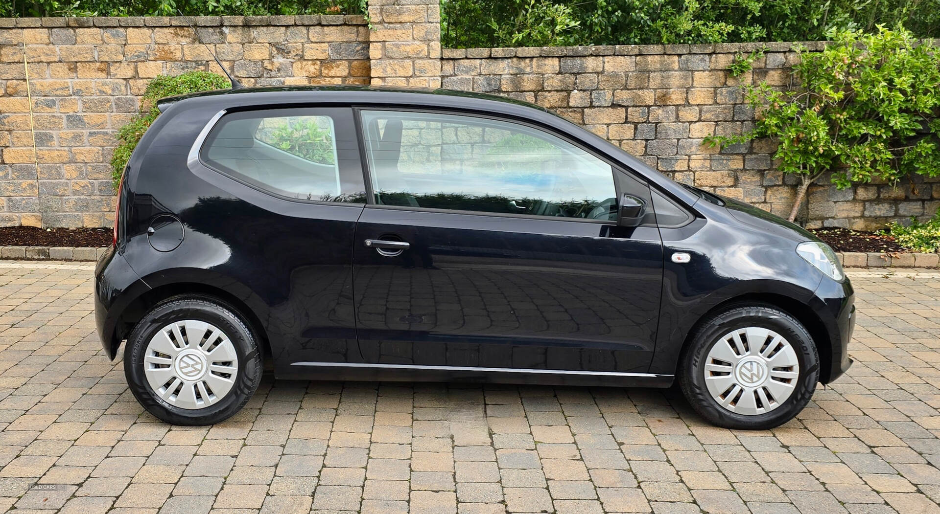 Apr 2012 Volkswagen Up 1.0 Move Up 3dr