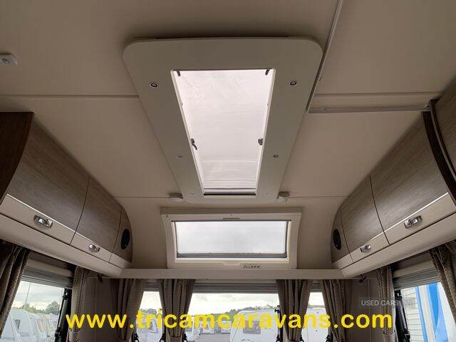 2017 Compass Kensington 866/6, 8' Wide, Twin Axle, Fixed Bunks