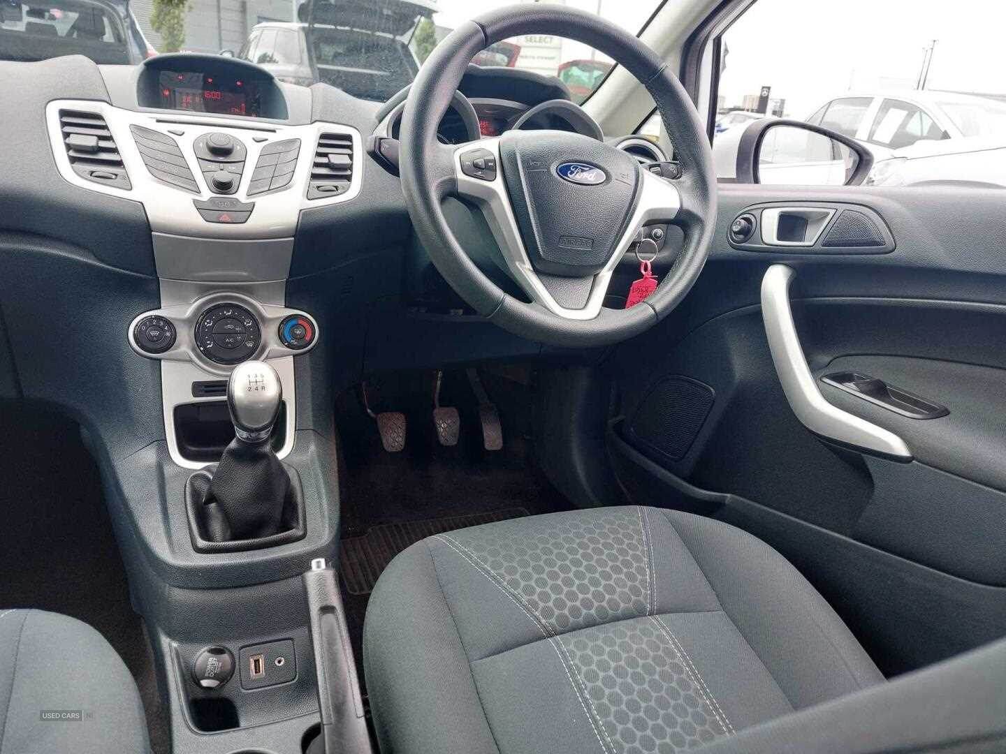 Nov 2012 Ford Fiesta 1.25 Zetec 5dr [82]