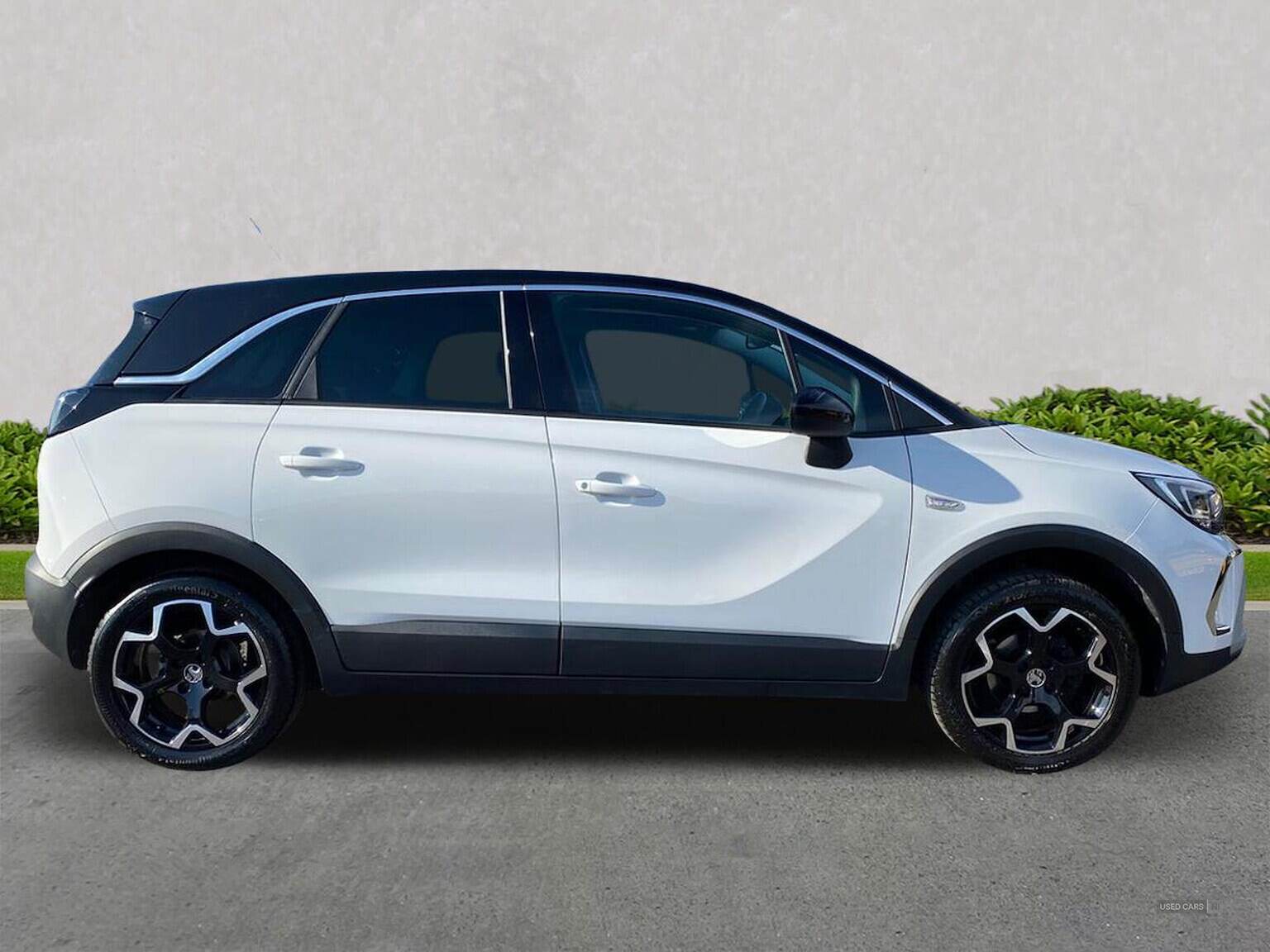 Jun 2022 Vauxhall Crossland 1.5 Turbo D Elite Edition 5Dr