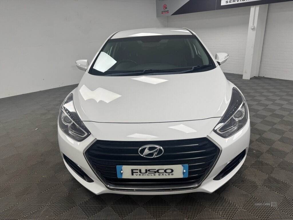 Jan 2018 Hyundai i40 1.7 CRDi Blue Drive SE Nav Bus 4dr DCT