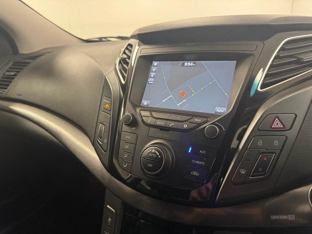 Jan 2018 Hyundai i40 1.7 CRDi Blue Drive SE Nav Bus 4dr DCT