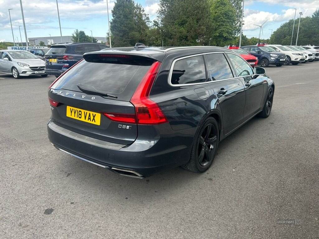 Jun 2018 Volvo V90 2.0 D5 PowerPulse R DESIGN Pro 5dr AWD Geartronic
