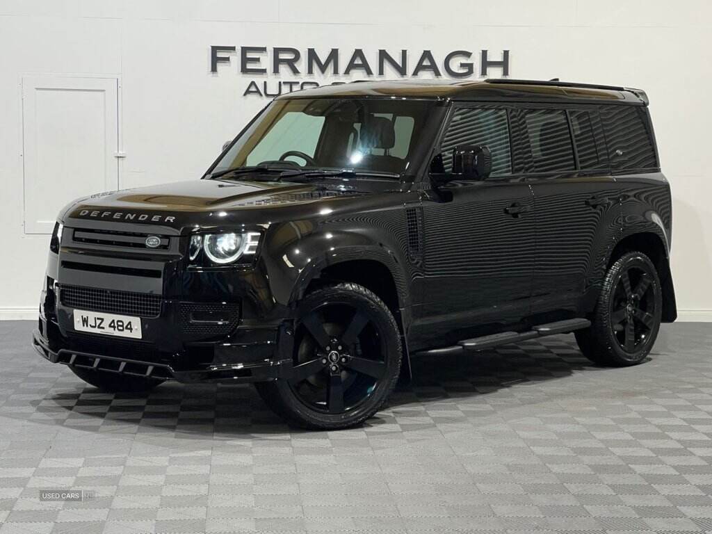 Jan 2024 Land Rover Defender 3.0 D250 X-Dynamic SE 110 5dr Auto