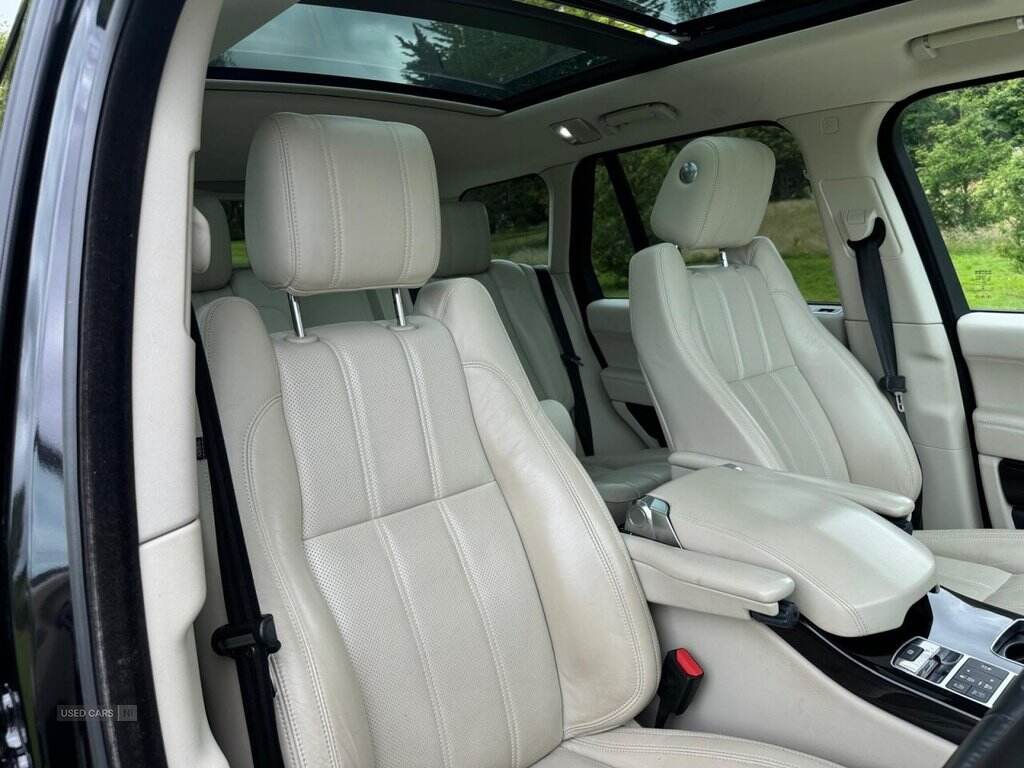 Mar 2014 Land Rover Range Rover 3.0 TDV6 Vogue 4dr Auto