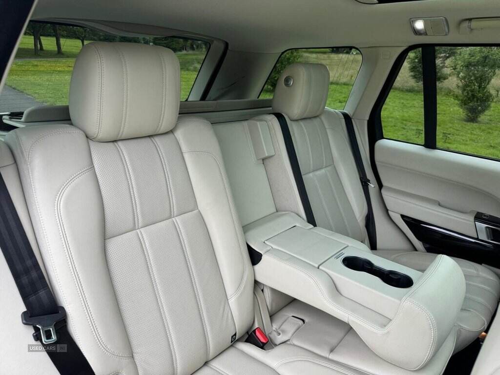Mar 2014 Land Rover Range Rover 3.0 TDV6 Vogue 4dr Auto