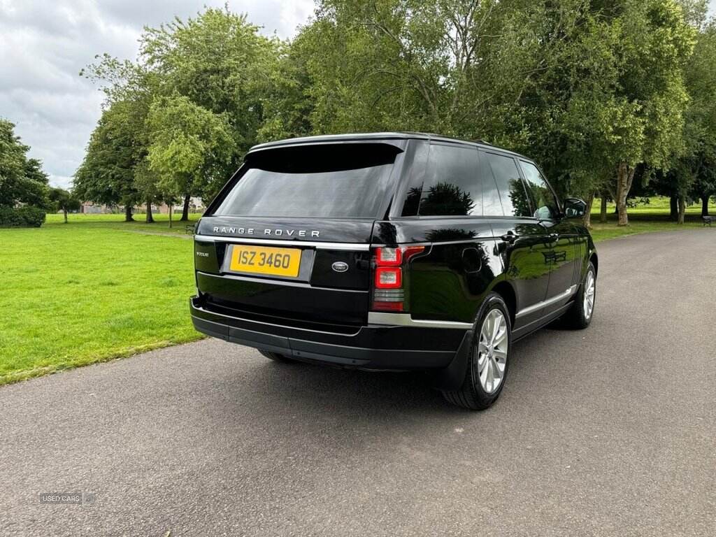Mar 2014 Land Rover Range Rover 3.0 TDV6 Vogue 4dr Auto