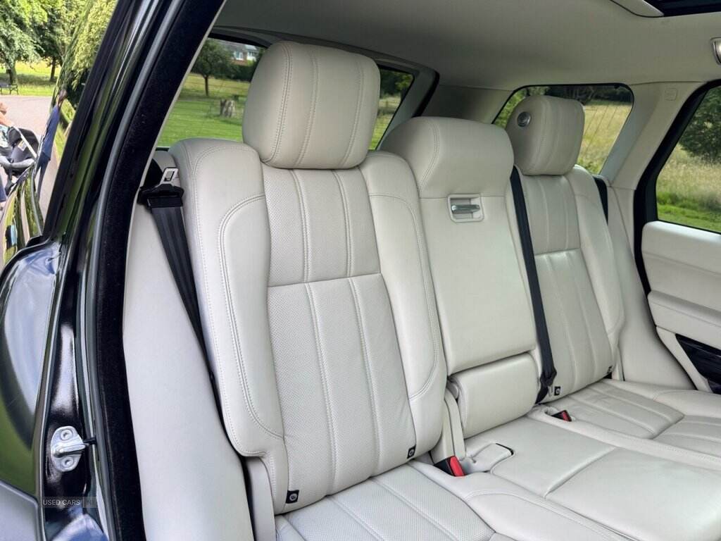 Mar 2014 Land Rover Range Rover 3.0 TDV6 Vogue 4dr Auto