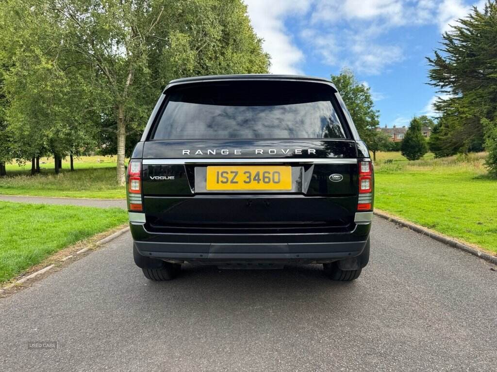 Mar 2014 Land Rover Range Rover 3.0 TDV6 Vogue 4dr Auto