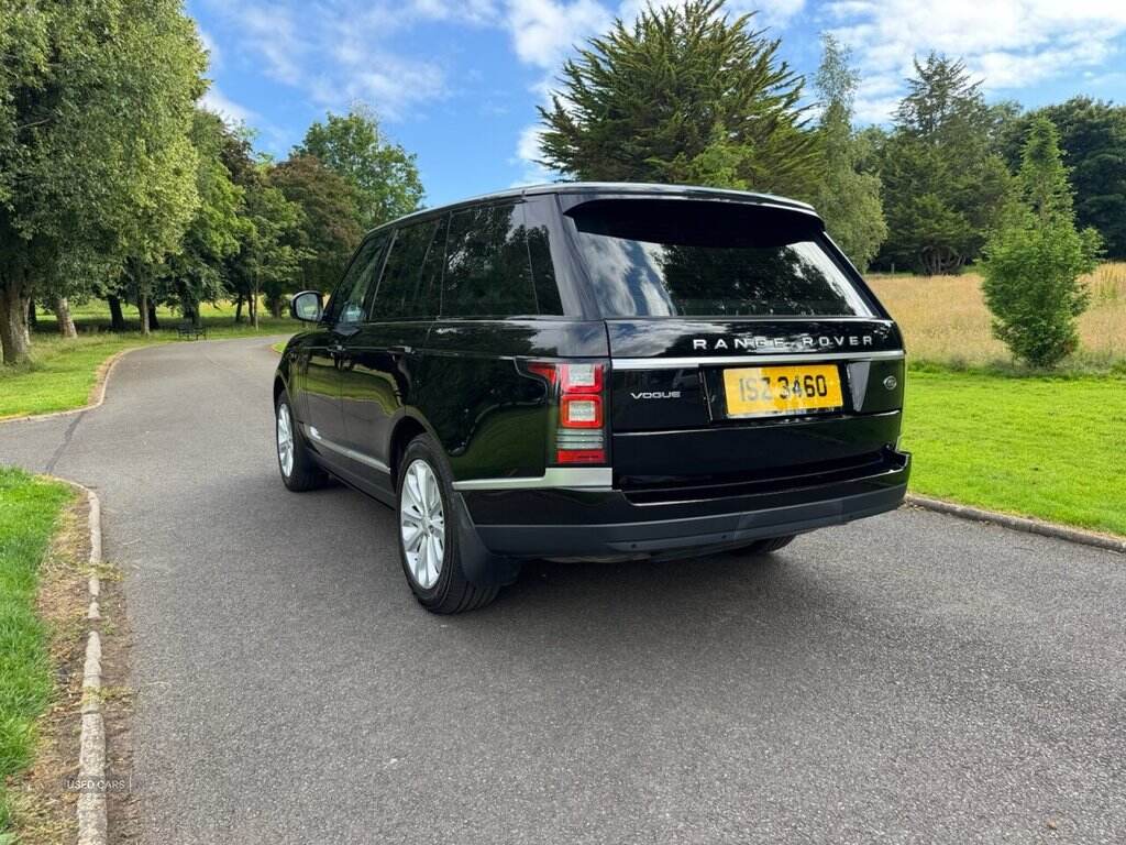 Mar 2014 Land Rover Range Rover 3.0 TDV6 Vogue 4dr Auto