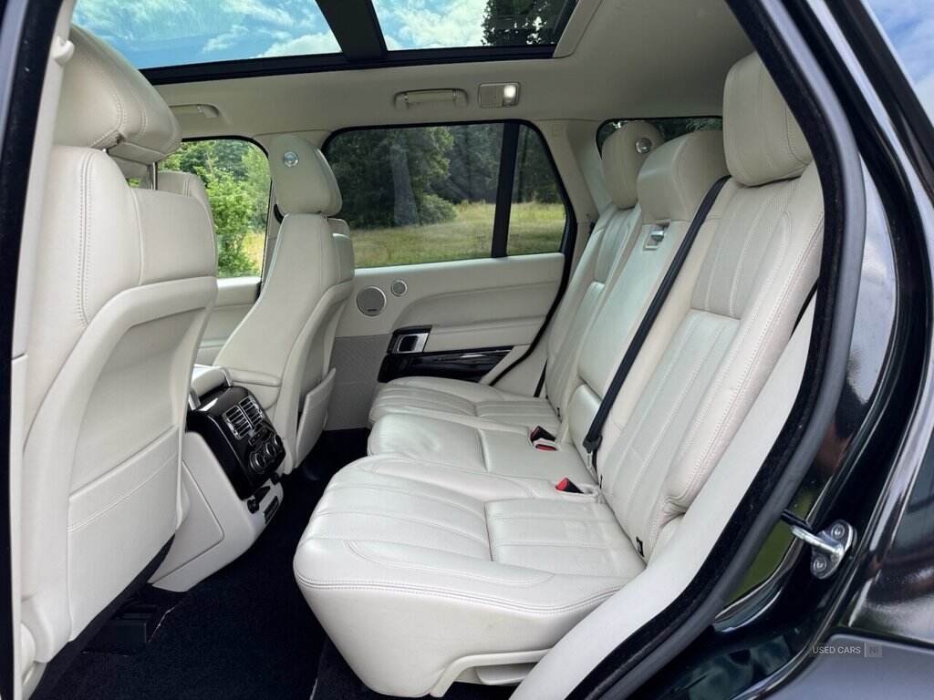 Mar 2014 Land Rover Range Rover 3.0 TDV6 Vogue 4dr Auto