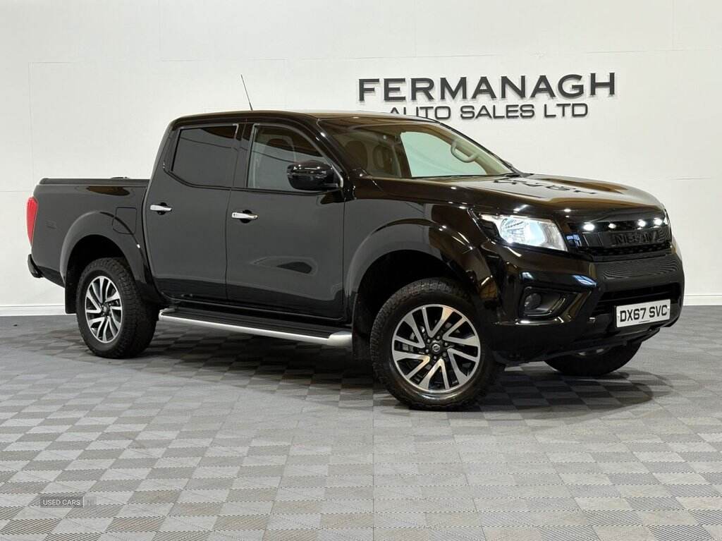 Sep 2017 Nissan Navara Double Cab Pick Up Acenta+ 2.3dCi 190 4WD