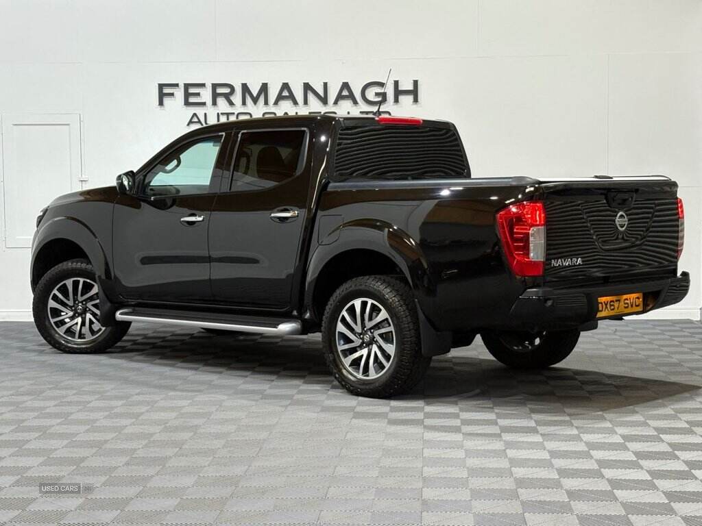 Sep 2017 Nissan Navara Double Cab Pick Up Acenta+ 2.3dCi 190 4WD
