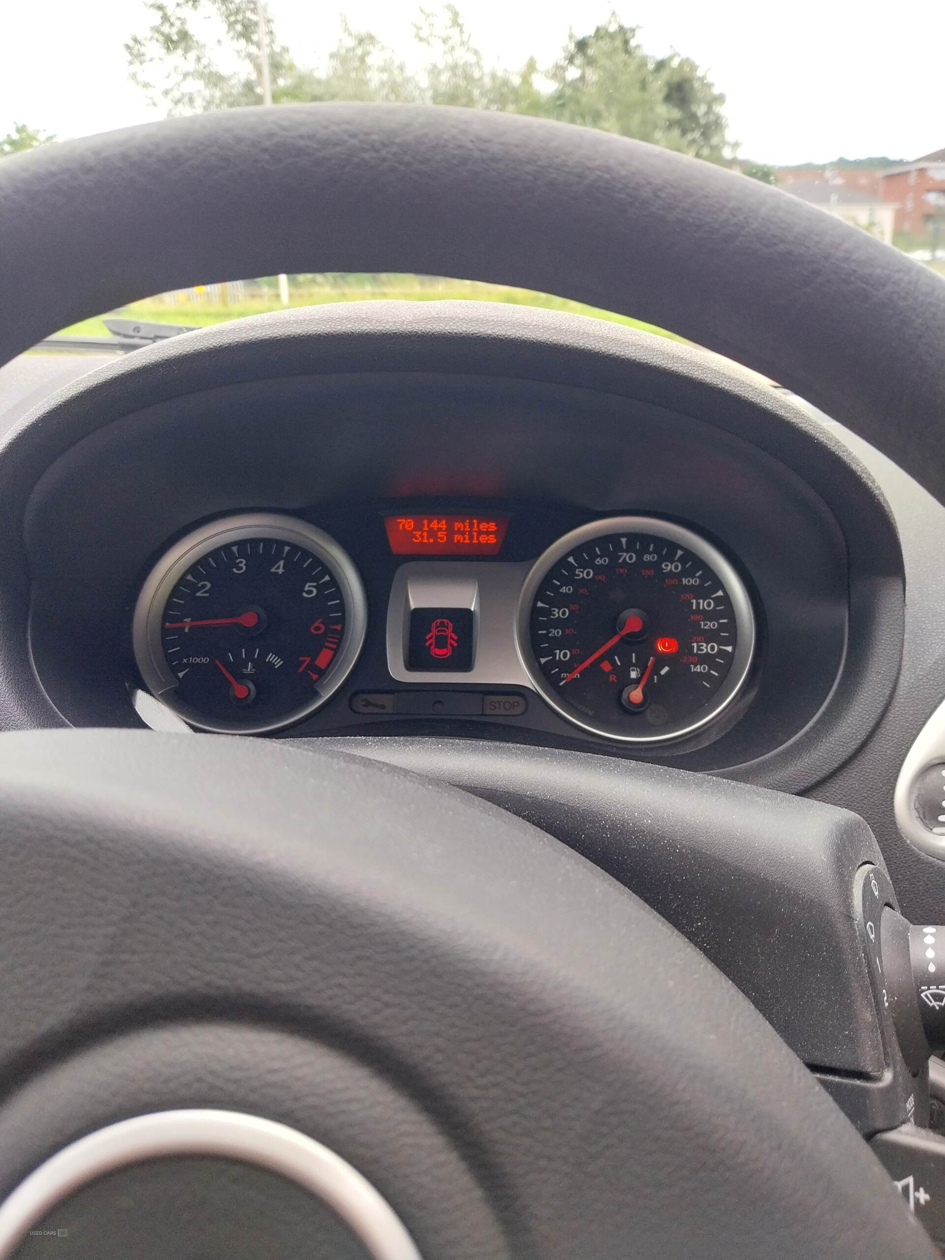 Sep 2012 Renault Clio 1.2 16V Expression+ 3dr