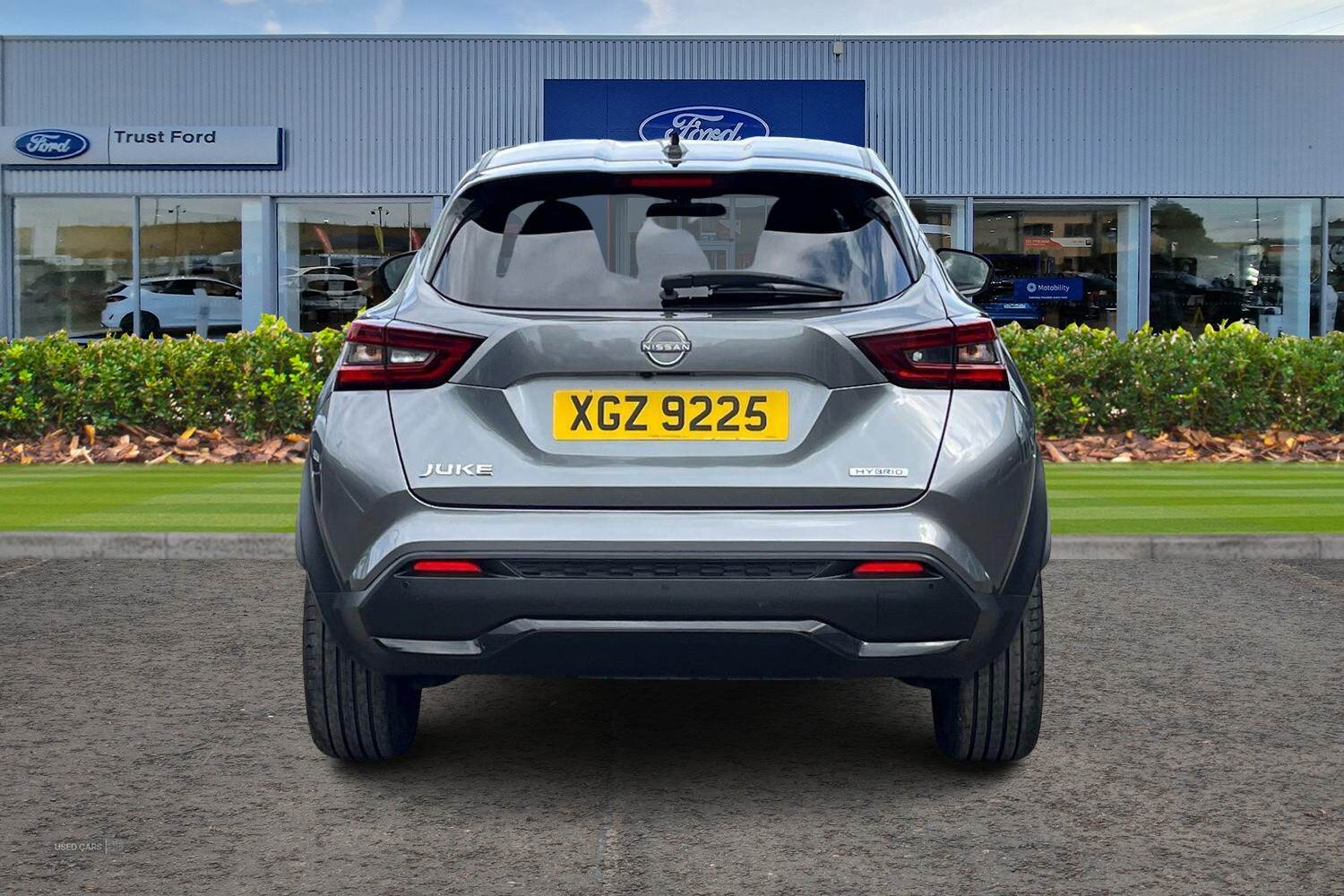 Oct 2022 Nissan Juke 1.6 Hybrid Premiere Edition 5dr Auto