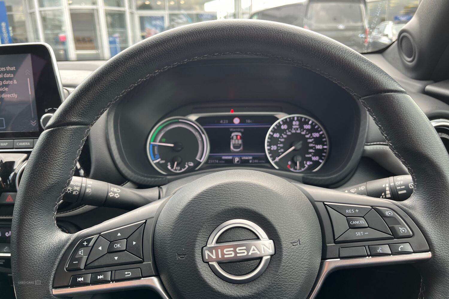Oct 2022 Nissan Juke 1.6 Hybrid Premiere Edition 5dr Auto