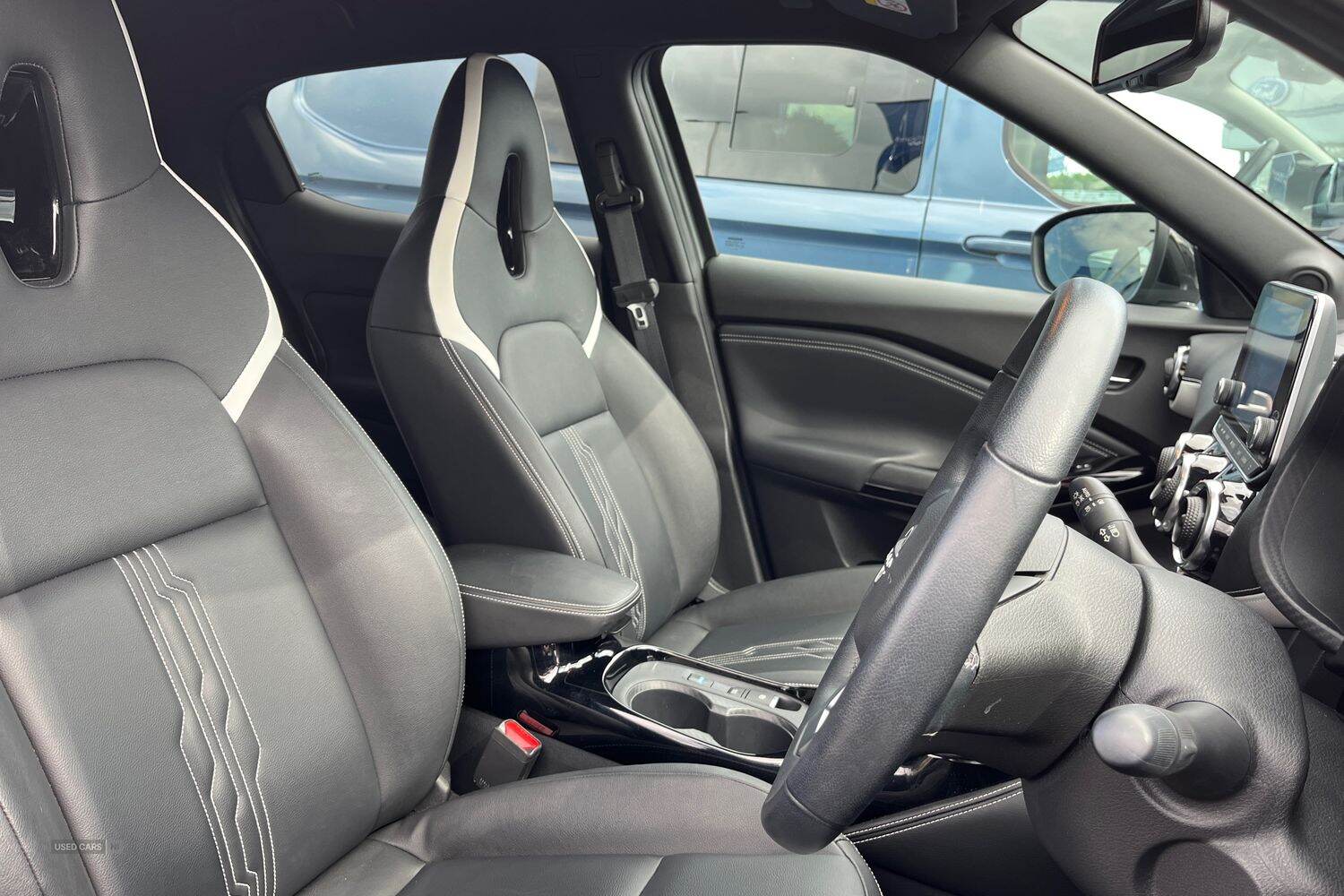 Oct 2022 Nissan Juke 1.6 Hybrid Premiere Edition 5dr Auto