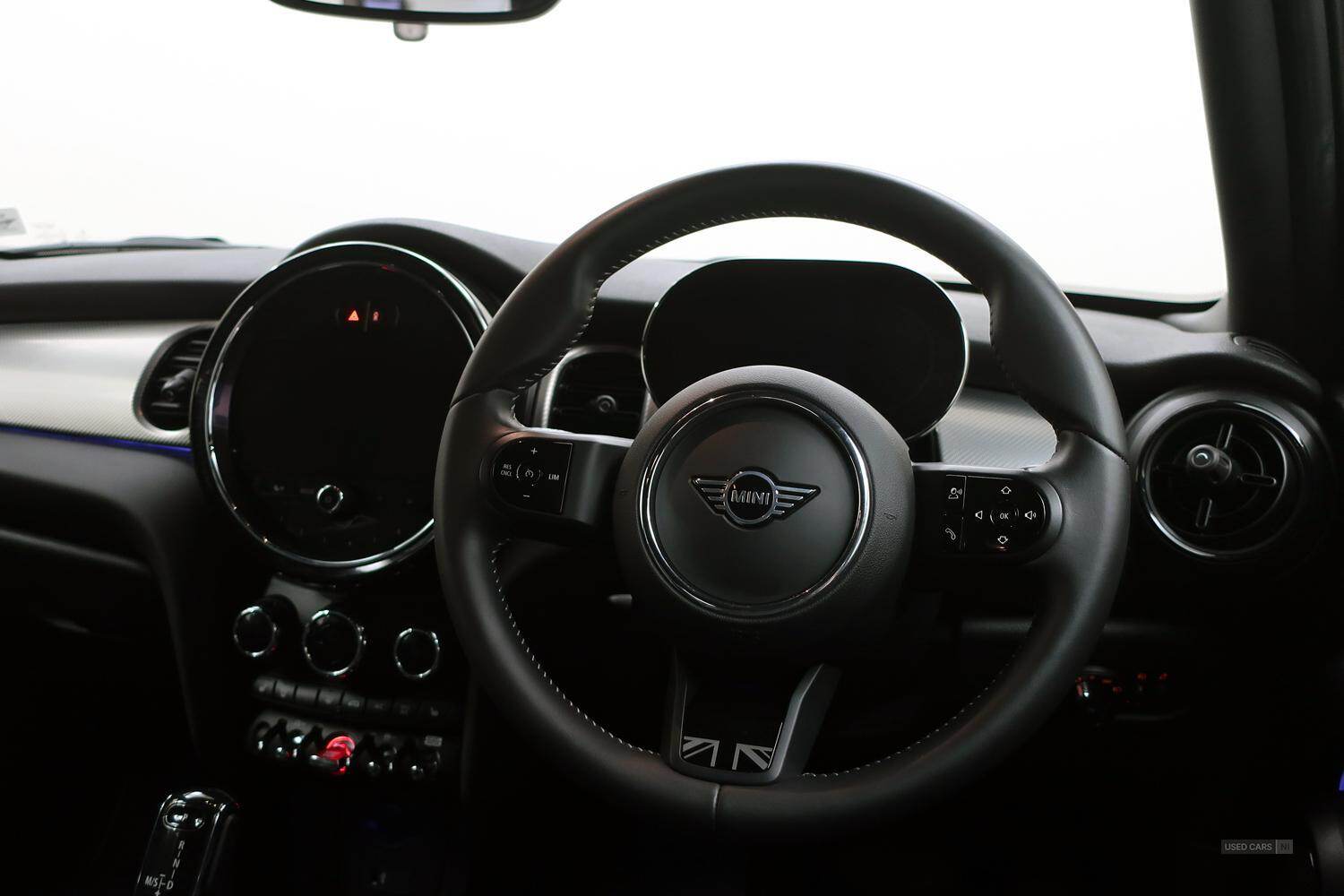 Mar 2023 MINI HATCHBACK 1.5 Cooper Exclusive 5dr Auto [Comfort/Nav Pack]