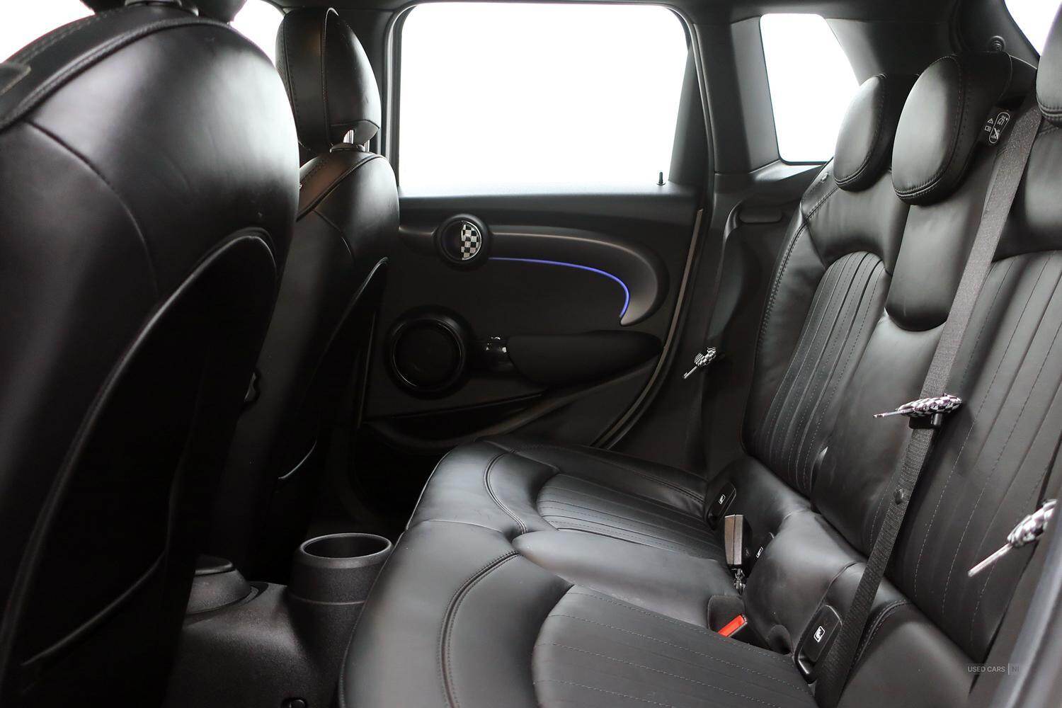 Mar 2023 MINI HATCHBACK 1.5 Cooper Exclusive 5dr Auto [Comfort/Nav Pack]