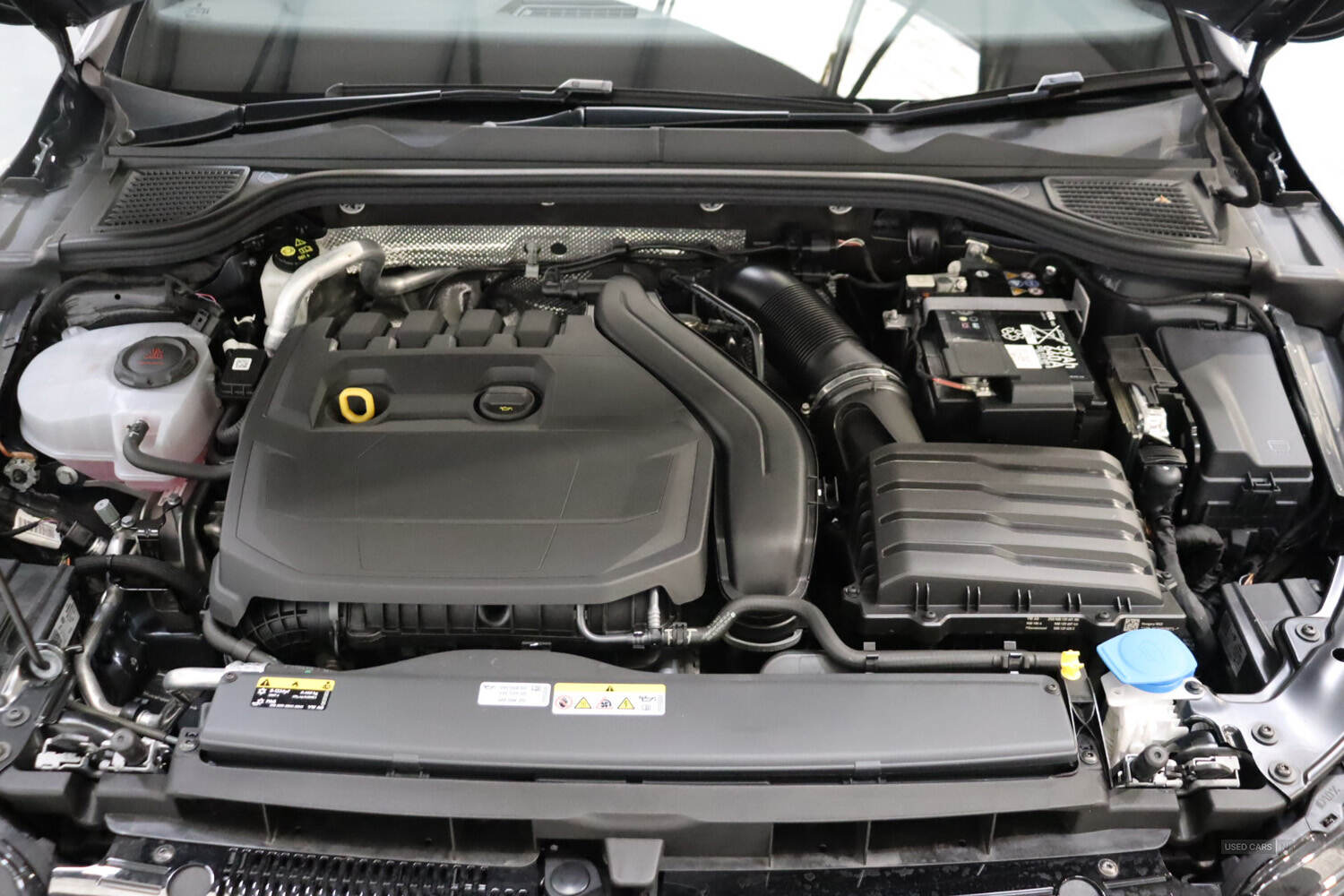 Feb 2024 Volkswagen Golf 1.5 eTSI 150 R-Line 5dr DSG