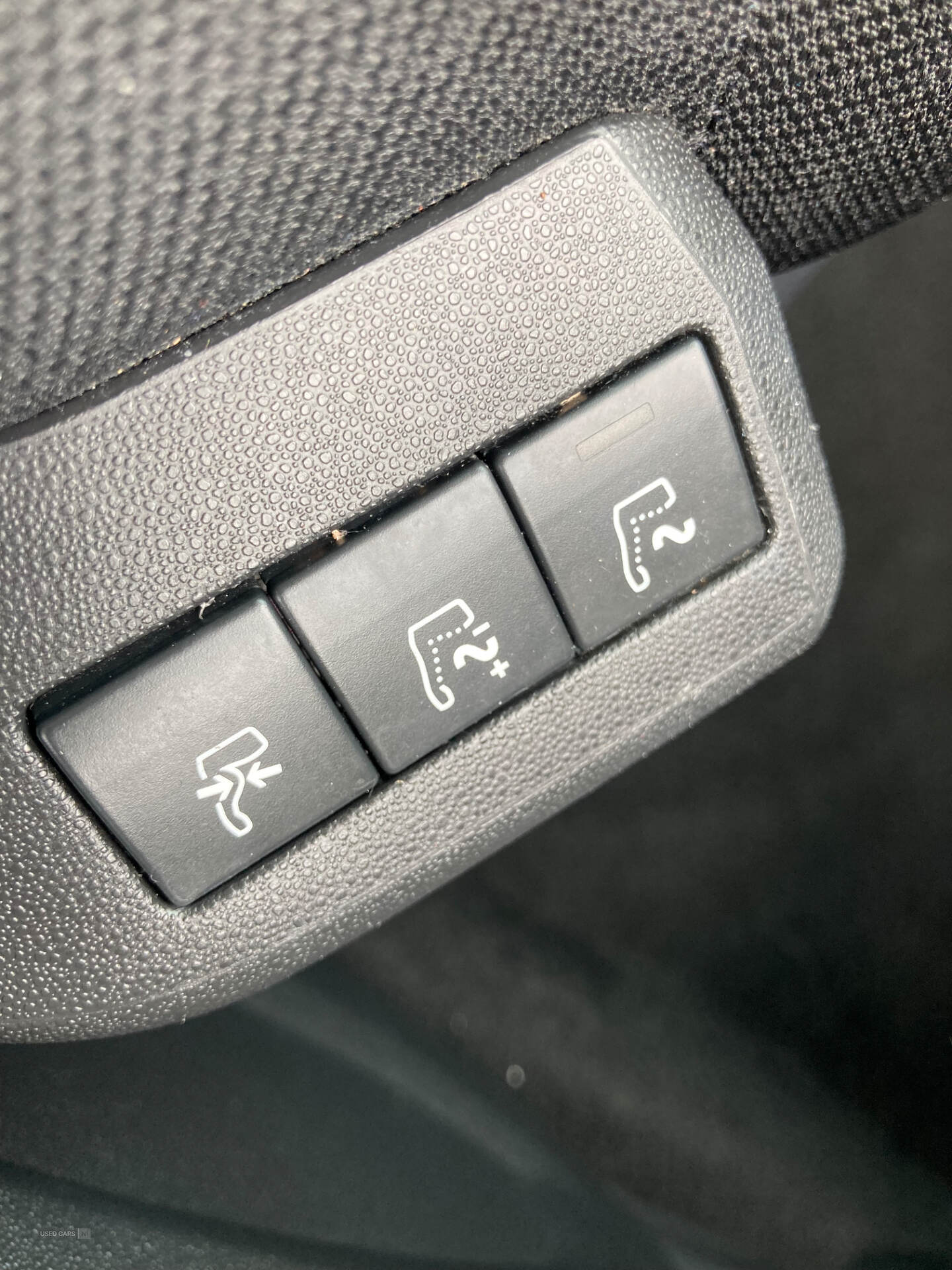 Car Thumbnail 13