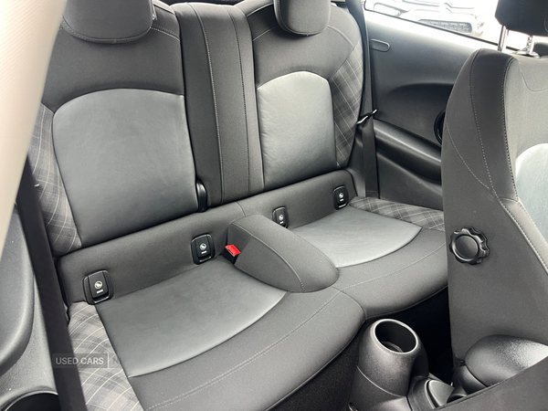 MINI Hatch DIESEL in Antrim