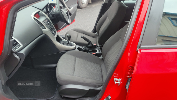 Vauxhall Astra HATCHBACK SPECIAL EDS in Derry / Londonderry