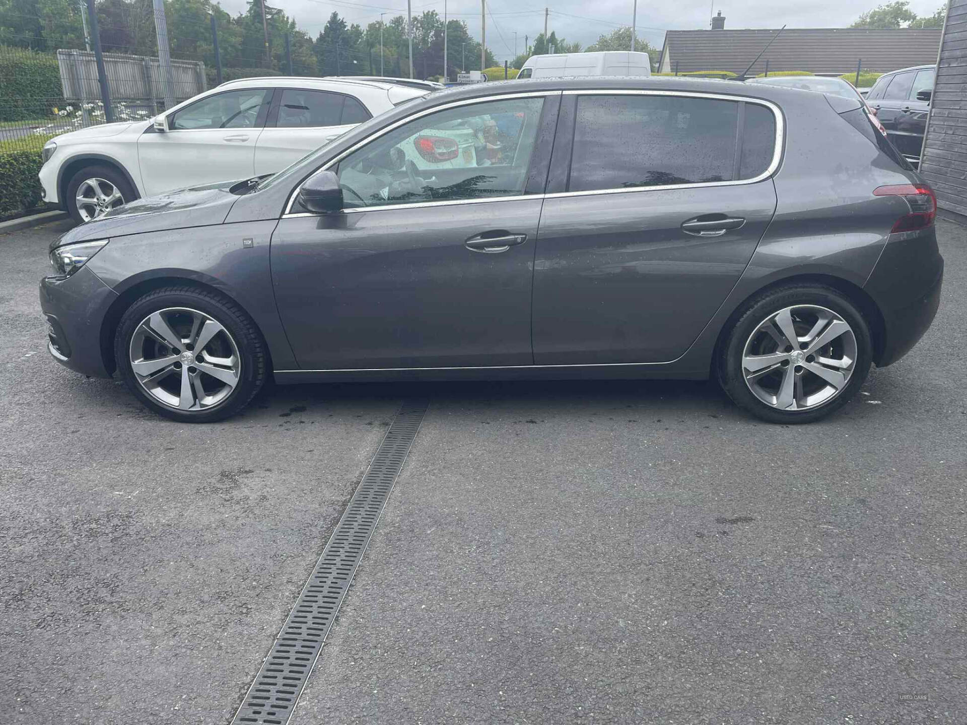 Dec 2020 Peugeot 308 1.2 PureTech 130 Tech Edition 5dr