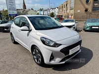 Hyundai i10 HATCHBACK in Down