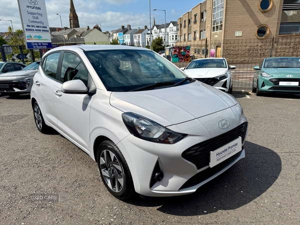Hyundai i10 HATCHBACK in Down