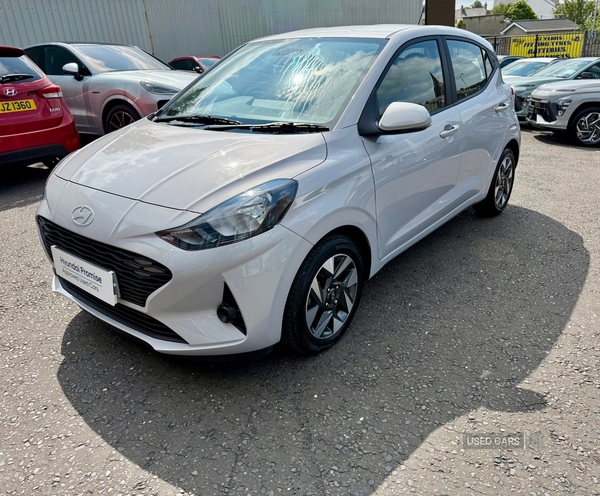 Hyundai i10 HATCHBACK in Down